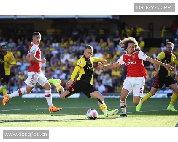 球员赛场双杀对手表现铸就赛季经典战绩